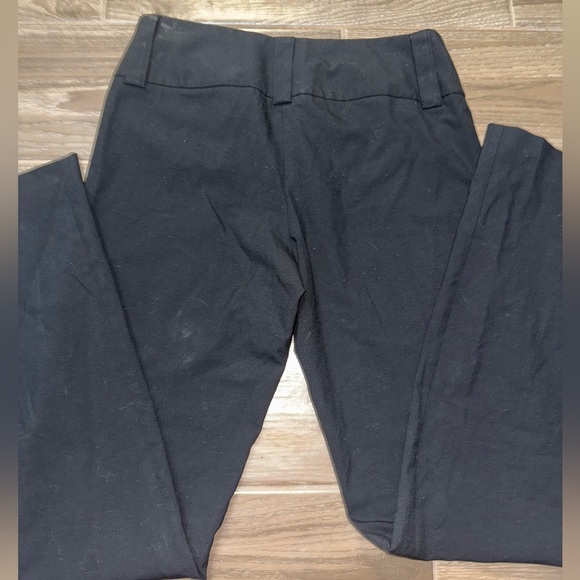 Cache Black Kick Flare Dress Pants - Chic and Flattering
Size 6 - Picture 5 of 11